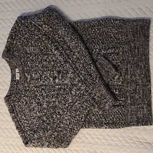 Gap Sweater